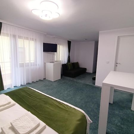 Casa Tiky Hotell Timişoara Exteriör bild