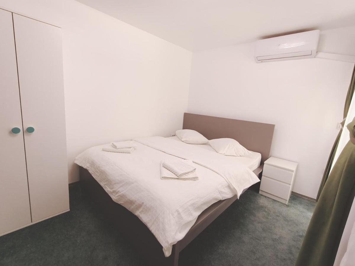 Casa Tiky Hotell Timişoara Exteriör bild